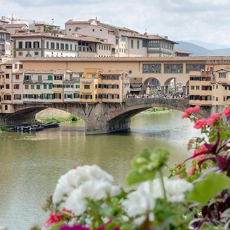 Historical Apartment Spectacular Arno View With Balcony From 12 Th Century. Florence Extérieur photo