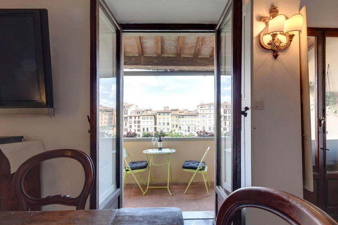 Historical Apartment Spectacular Arno View With Balcony From 12 Th Century. Florence Extérieur photo