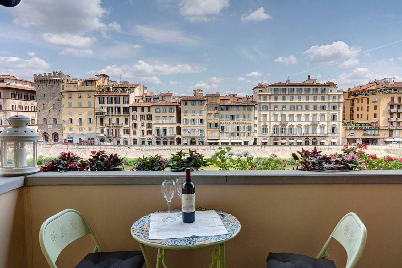 Historical Apartment Spectacular Arno View With Balcony From 12 Th Century. Florence Extérieur photo