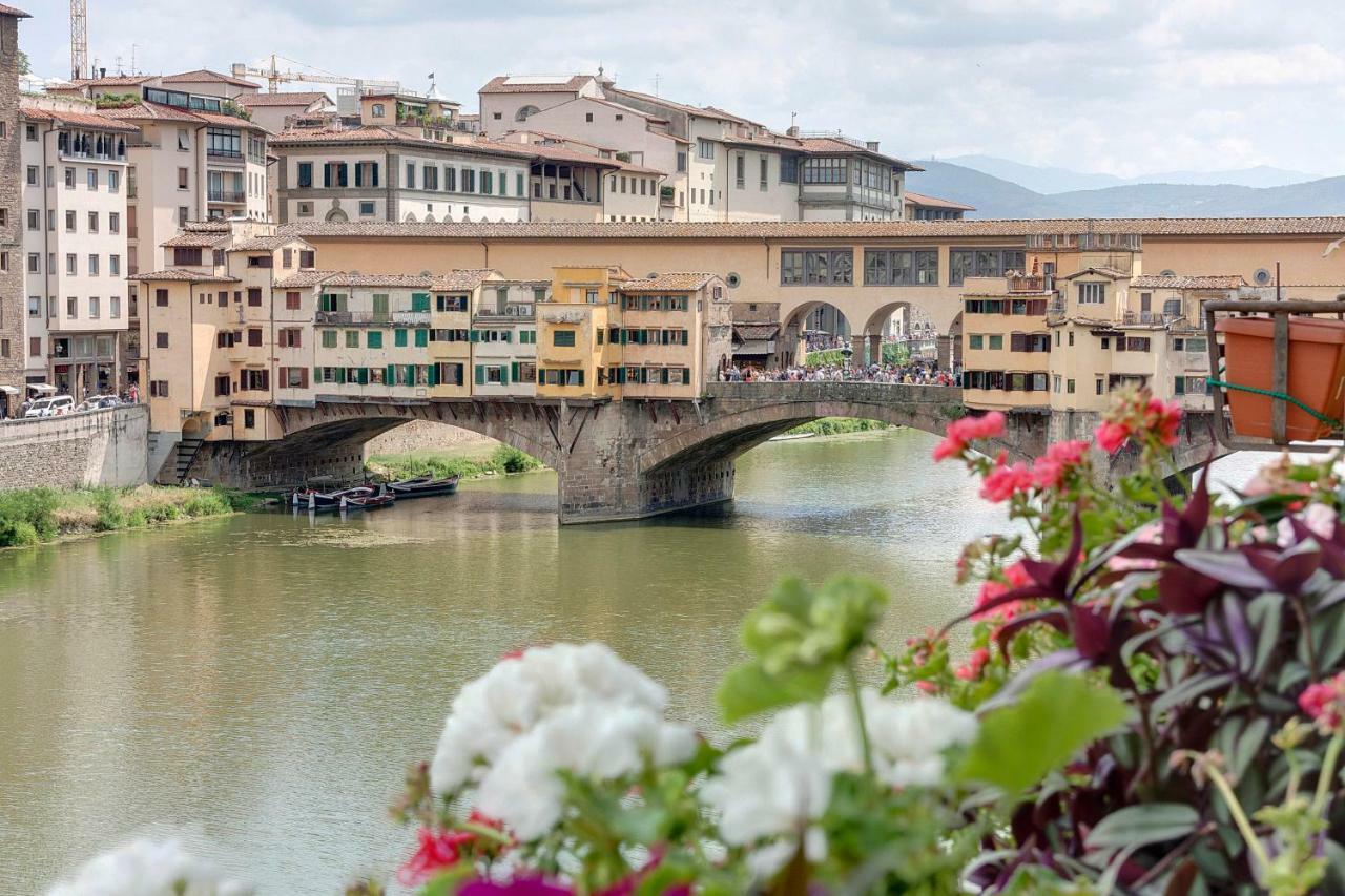 Historical Apartment Spectacular Arno View With Balcony From 12 Th Century. Florence Extérieur photo