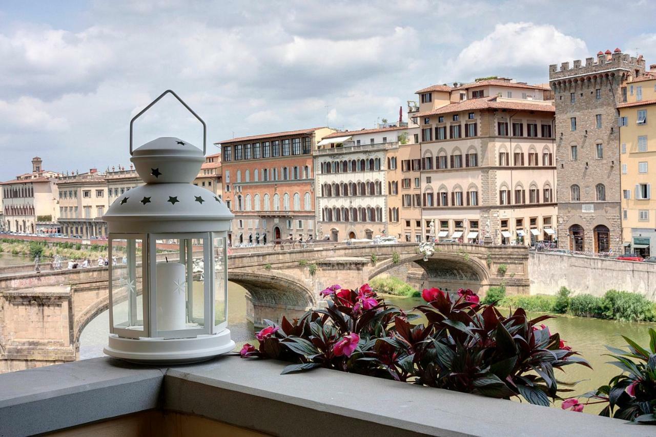 Historical Apartment Spectacular Arno View With Balcony From 12 Th Century. Florence Extérieur photo